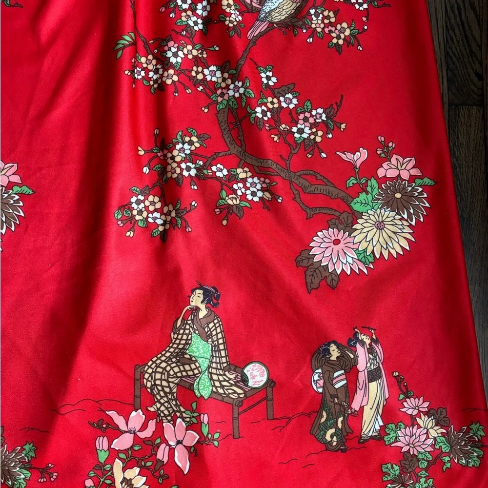 Vintage 1970s Leslie Fay Novelty Print Maxi Dress- Japanese Cherry Blossom - Picture 2 of 5